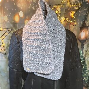 🧣Left Hook Artisan™ Handmade Scarf — Slate Fleece — OS — Magnetic Closure / B